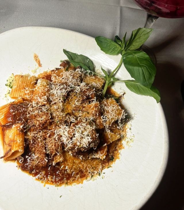 Amore e Amore — view 3 of 4